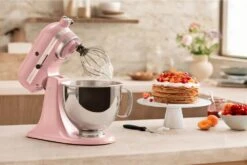 KitchenAid Keukenmachine Artisan - Kantelbare Kop - Dried Rose - 4.8 Liter - 5KSM175PSEDR 9 KitchenAid Keukenmachine Artisan - Kantelbare Kop - Dried Rose - 4.8 Liter - 5KSM175PSEDR -Keukengerei Winkel 8597115801005B15D 3 1