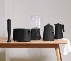 Alessi Staafmixer Set Plissé - Zwart - Michele De Lucchi - MDL10S B -Keukengerei Winkel Alessi Plisse MDL06 07 08 09 10 B A4 3500pxl 7