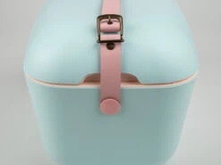 Polarbox Koelbox Met Schouderband - Lichtblauw - 12 Liter 7 Polarbox Koelbox Met Schouderband - Lichtblauw - 12 Liter -Keukengerei Winkel CELESTE ROSA HEBILLA