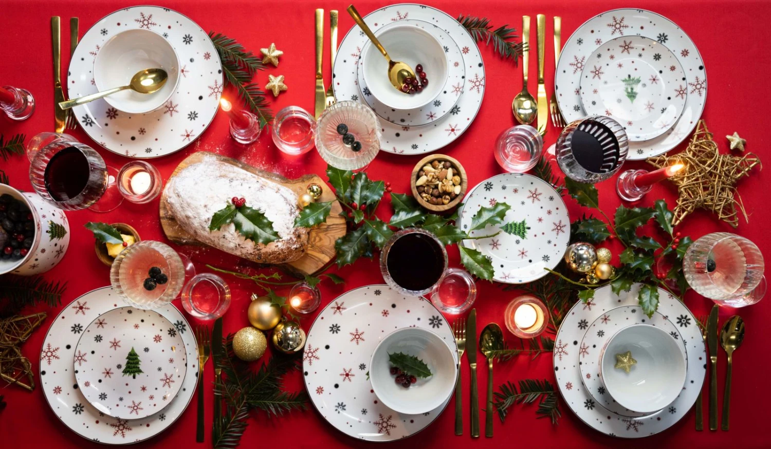 Studio Tavola Kerstservies - Porselein - Rood - 18-delig / 6 Personen 5 Studio Tavola Kerstservies - Porselein - Rood - 18-delig / 6 Personen - Afbeelding 3