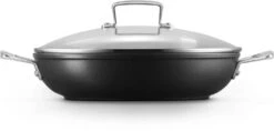 Le Creuset Hapjespan Met Deksel - Les Forgées TNS - ø 28 Cm / 3.2 Liter - Standaard Anti-aanbaklaag -Keukengerei Winkel LC 20190624 ZS PS FS 51107280010502 003