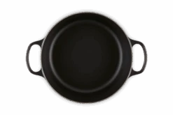 Le Creuset Braadpan Signature - Mat Zwart - ø 28 Cm / 6.7 Liter -Keukengerei Winkel LC 20191105 HL PS FS 21177280000430 0055B25D 4