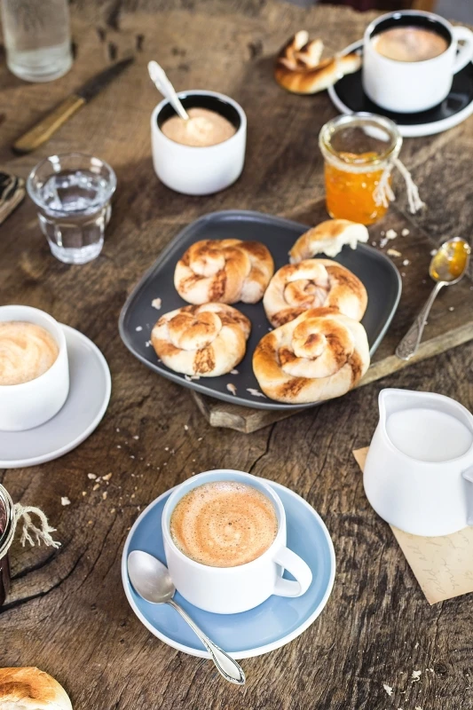 Maxwell & Williams Kop En Schotel Tint Lichtgrijs 100 Ml 4 Maxwell & Williams Kop En Schotel Tint Lichtgrijs 100 Ml - Afbeelding 2