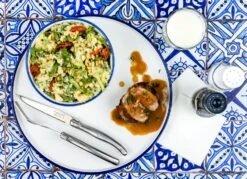 Laguiole Style De Vie Steakmessen Premium Line RVS 6 Stuks 11 Laguiole Style De Vie Steakmessen Premium Line RVS 6 Stuks -Keukengerei Winkel Style de Vie locatieshoot oktober 077