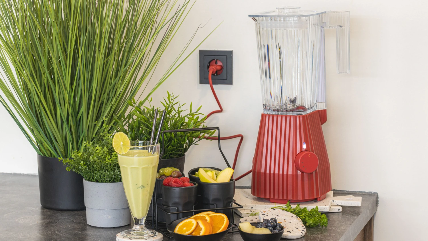 Alessi Blender Plissé - 5 Snelheden + Turbostand - Rood - Michele De Lucchi - 1.5 Liter - MDL09 R 4 Alessi Blender Plissé - 5 Snelheden + Turbostand - Rood - Michele De Lucchi - 1.5 Liter - MDL09 R - Afbeelding 2