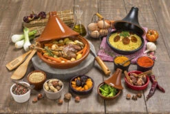 Cookinglife Tajine Regas - Aardewerk - Terracotta - ø 32 Cm / 3 Liter 14 Cookinglife Tajine Regas - Aardewerk - Terracotta - ø 32 Cm / 3 Liter -Keukengerei Winkel cookinglife tajines resized bw