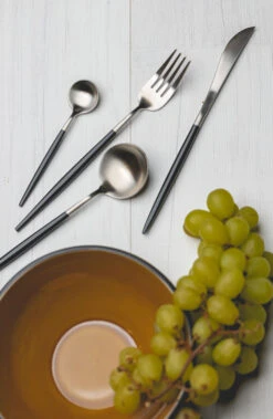 Jay Hill Bestekset - RVS - Zwart - 16-delig / 4 Personen -Keukengerei Winkel jay hill bestek rvs 1 1